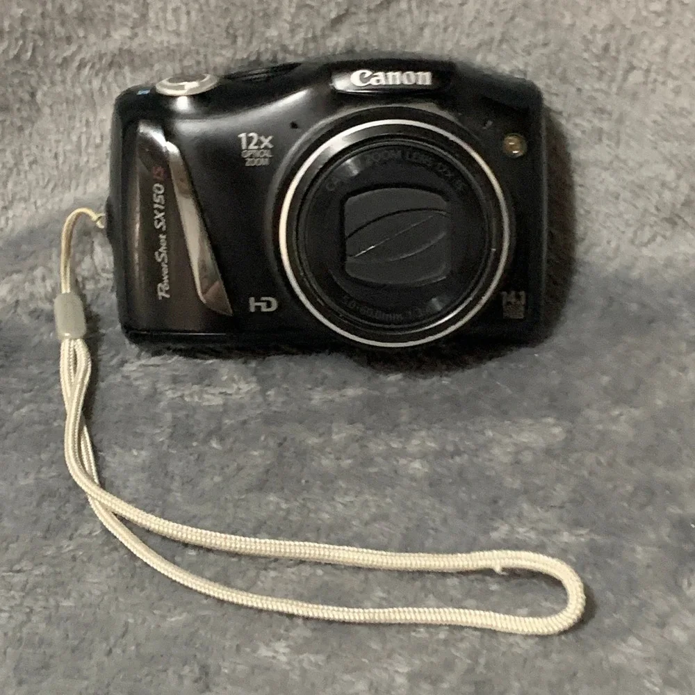 Canon PowerShot SX150 IS 14.1MP Digital Camera 12x Optical Zoom HD Black PC1677